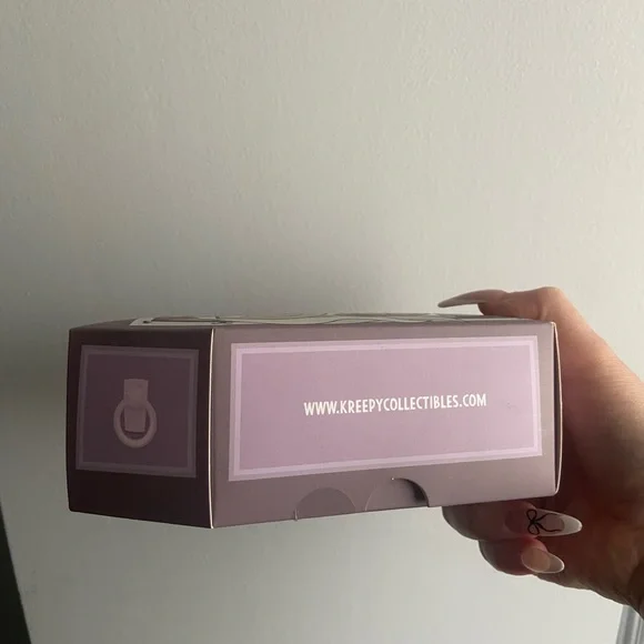 Deddy Bears Dolli Series 2 Collectible Doll - Picture 2 of 3